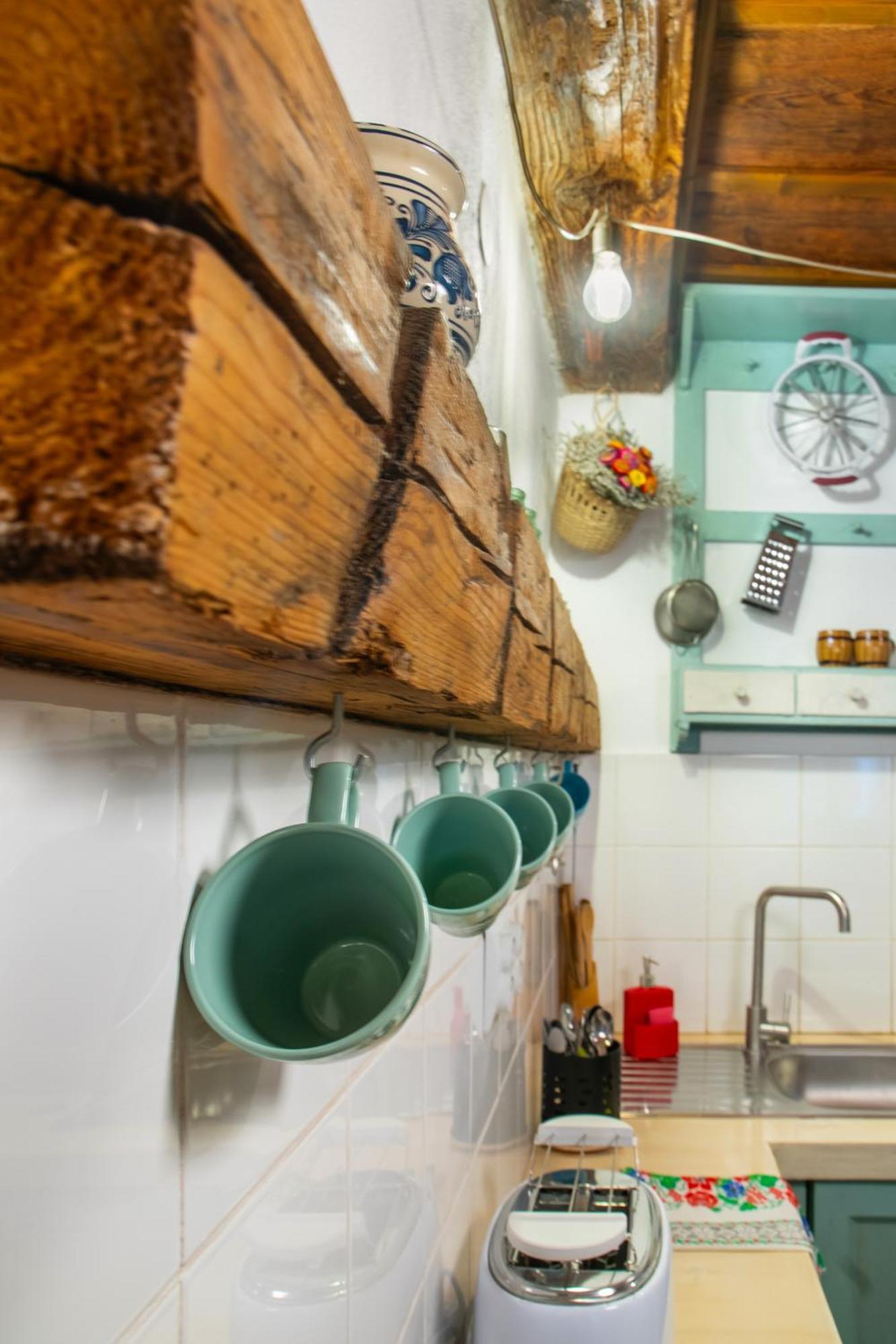 Bike House - 250-Year-Old Restored House In A Quiet Area براشوف المظهر الخارجي الصورة